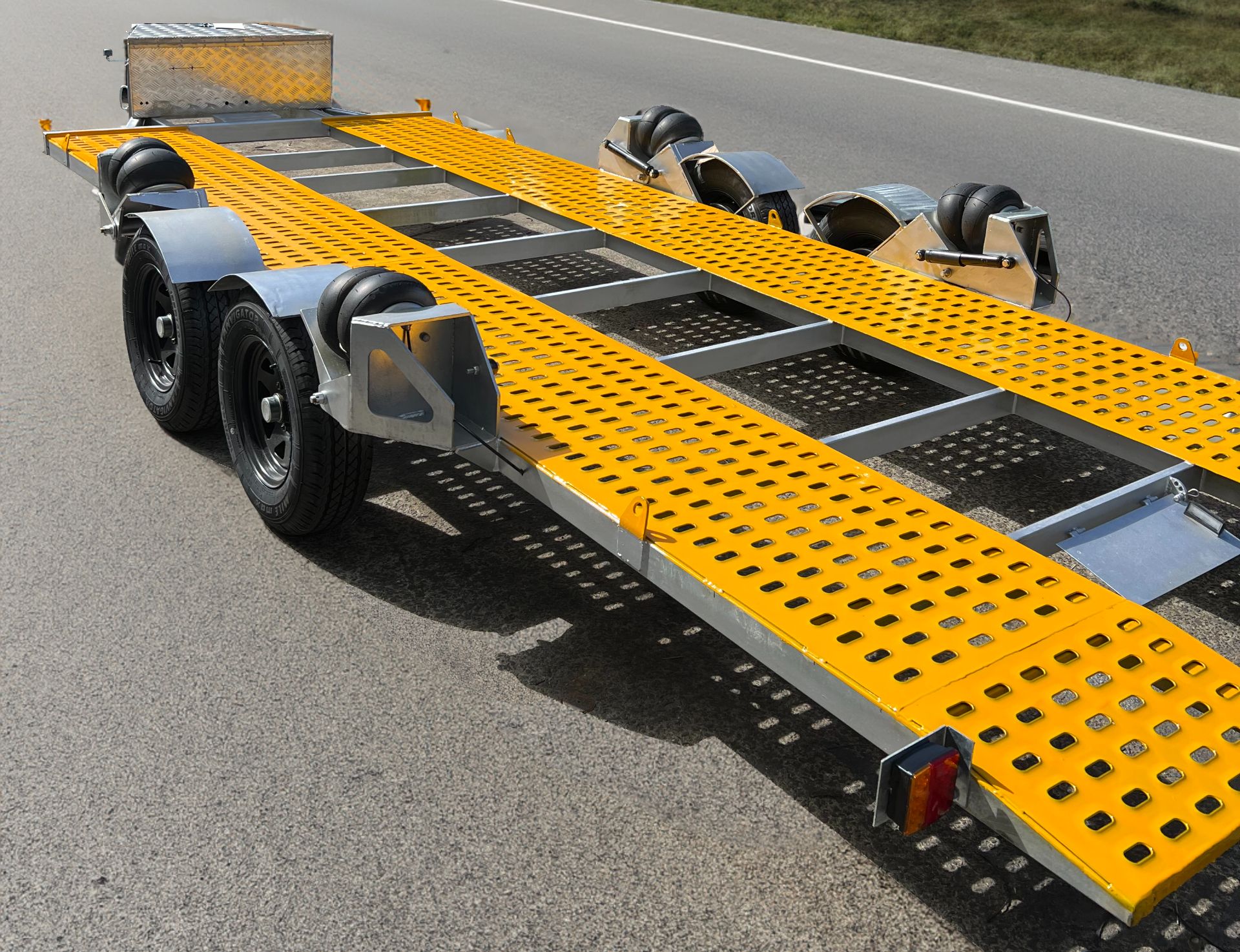 Home alfa trailers